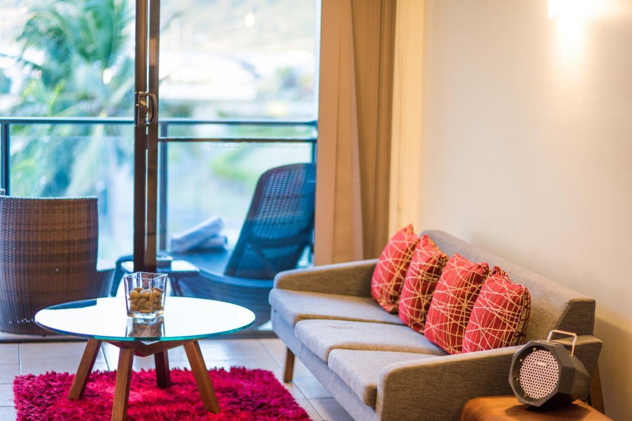 At Waterfront Whitsunday Retreat - Adults Only Aparthotel Airlie Beach Εξωτερικό φωτογραφία