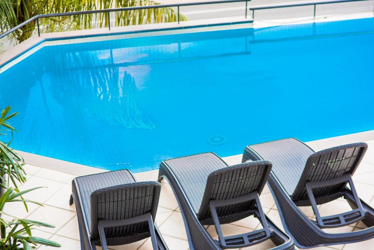 At Waterfront Whitsunday Retreat - Adults Only Aparthotel Airlie Beach Εξωτερικό φωτογραφία