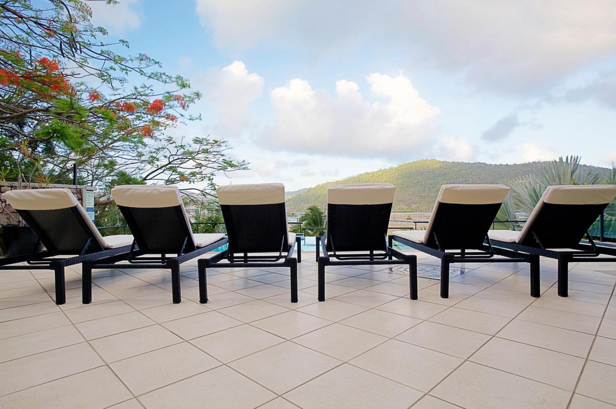 At Waterfront Whitsunday Retreat - Adults Only Aparthotel Airlie Beach Εξωτερικό φωτογραφία