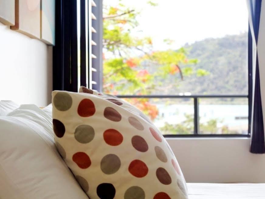 At Waterfront Whitsunday Retreat - Adults Only Aparthotel Airlie Beach Εξωτερικό φωτογραφία