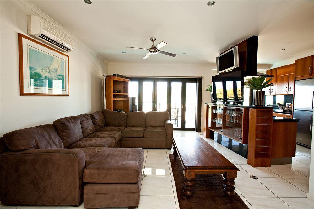 At Waterfront Whitsunday Retreat - Adults Only Aparthotel Airlie Beach Εξωτερικό φωτογραφία
